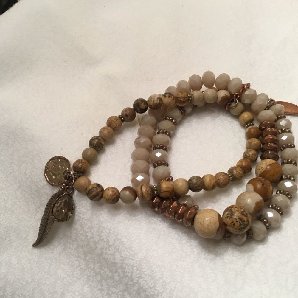 Three Strand Copper & White Stretch Bracelet - Picture 5 of 5